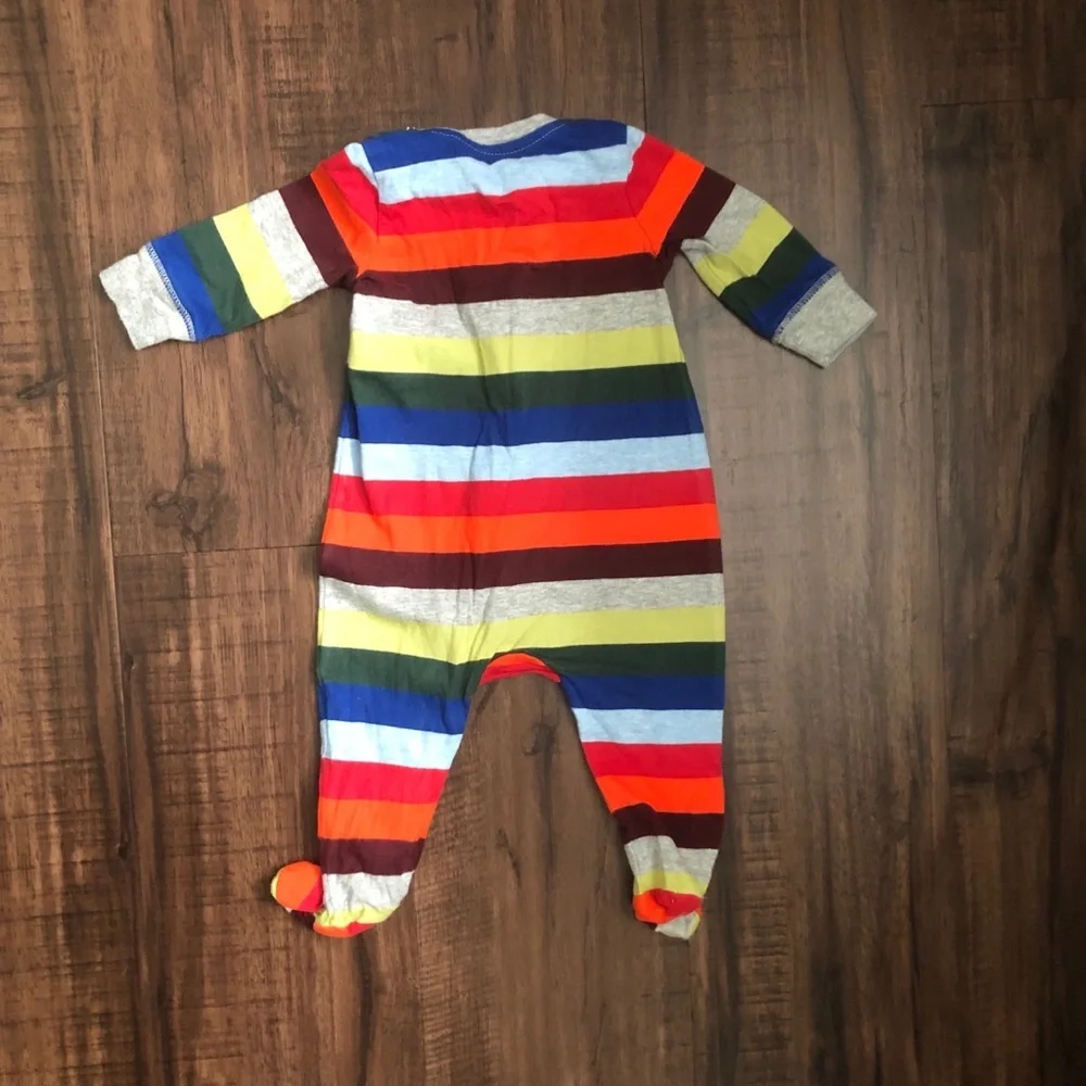 3-6 M Striped GAP Footies